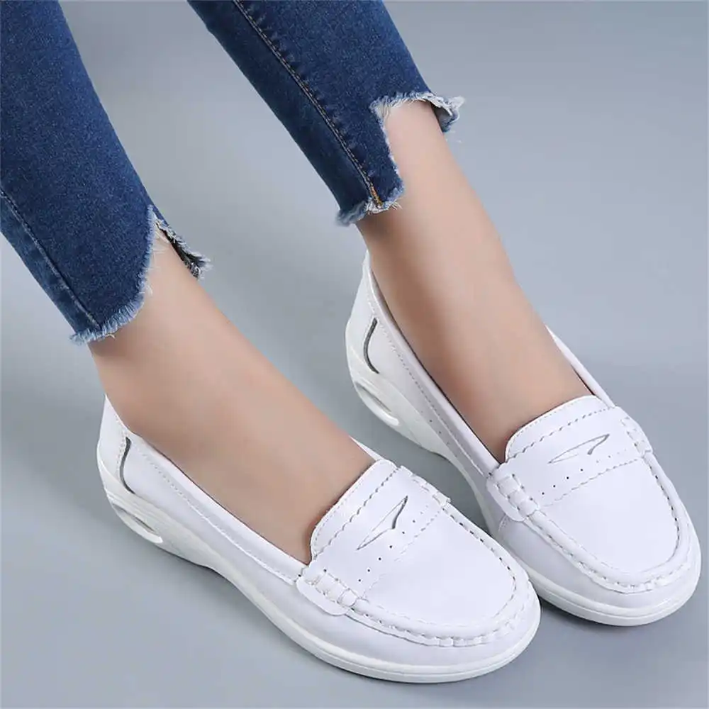 Thick Sole Slipon White Traine - Travel Accessories Wholesale Suppliers recensione e prezzo