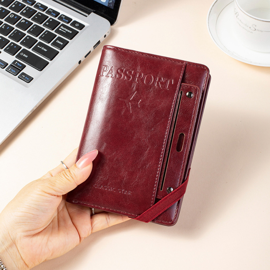 Passport Holder and Wallet in  - Travel Accessories In Bulk recensione e prezzo