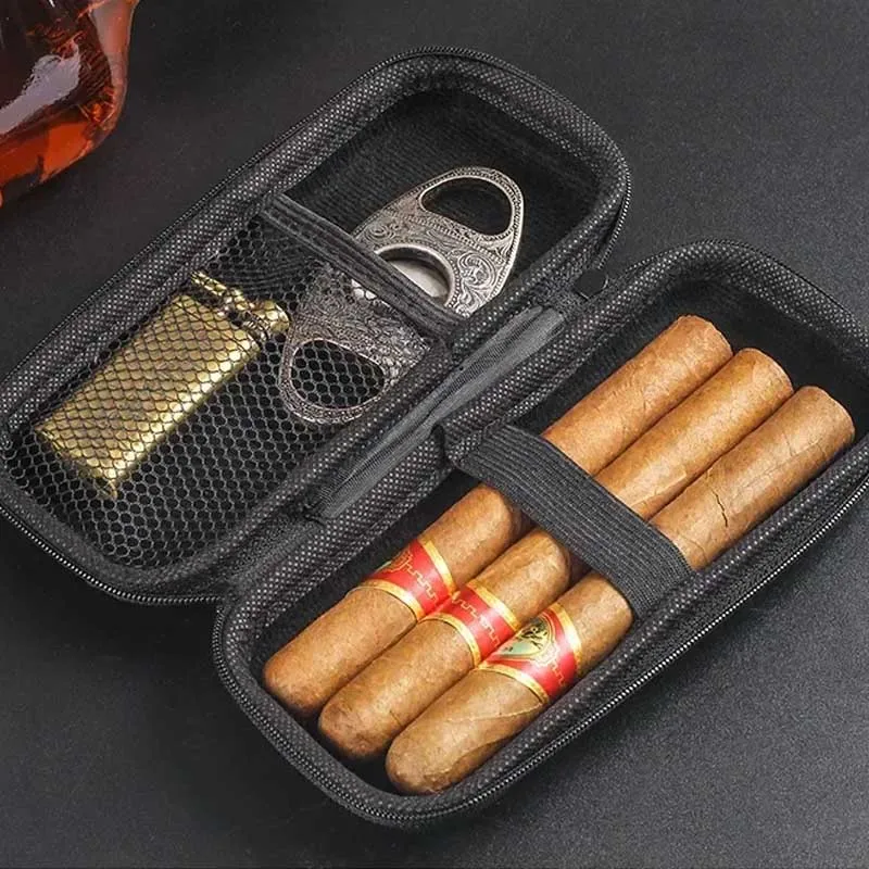 Portable Cigar Case EVA Light  - Travel Accessories Us recensione e prezzo