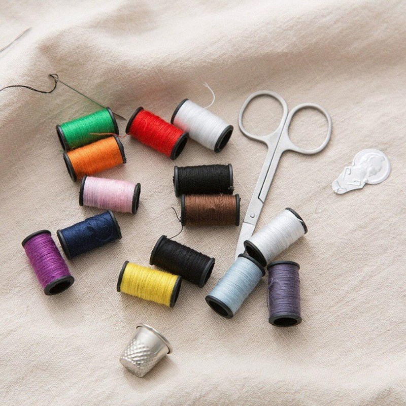 Portable 10Pcs/set Sewing Kit  - Travel Accessories To Sew recensione e prezzo