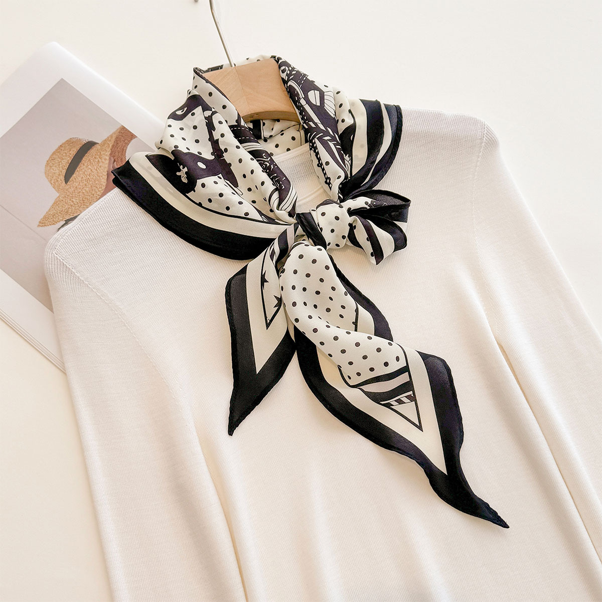Triangle Bandage Women Silk Sc - Travel Accessories Aesthetic recensione e prezzo