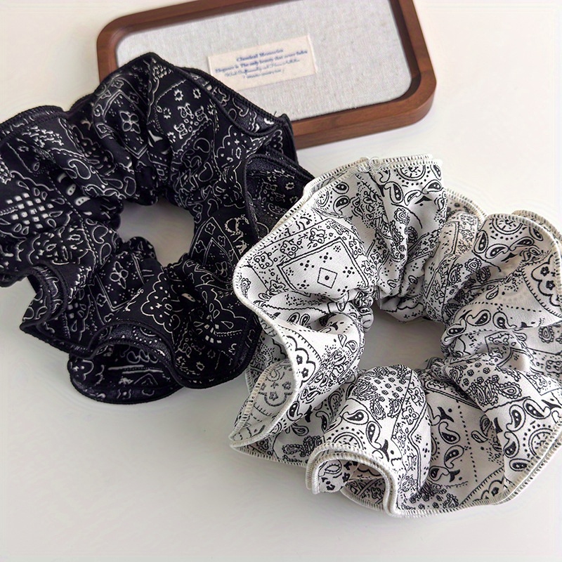 Elegant Black and White Fabric - Travel Accessories In Bulk recensione e prezzo