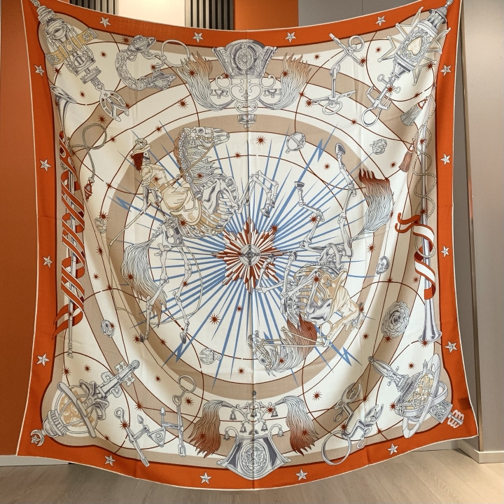 Luxury Brand Scarf Large Silk  - Travel Access recensione e prezzo