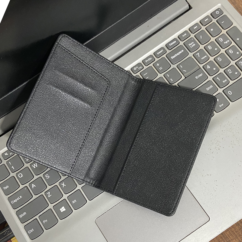 Travel Passport Holder Wallet  - Travel Accessories In Bulk recensione e prezzo