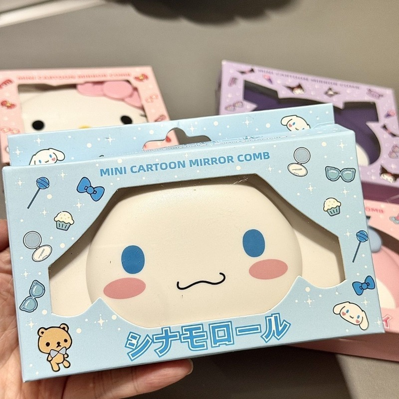 Hello Kitty Inspired Flip Open - Travel Accessories Needed recensione e prezzo