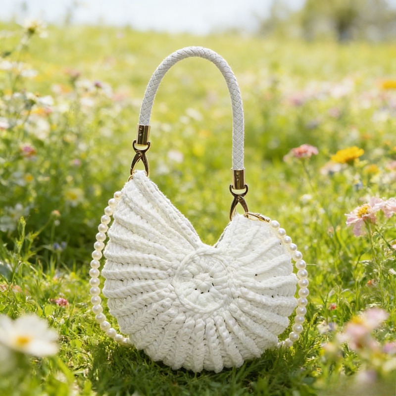 Shell Handbag, Large Capacity  - Travel Accessories Us recensione e prezzo