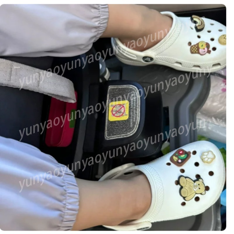 Portable Foldable Car Baby Foo - Travel Accessories With Toddler recensione e prezzo