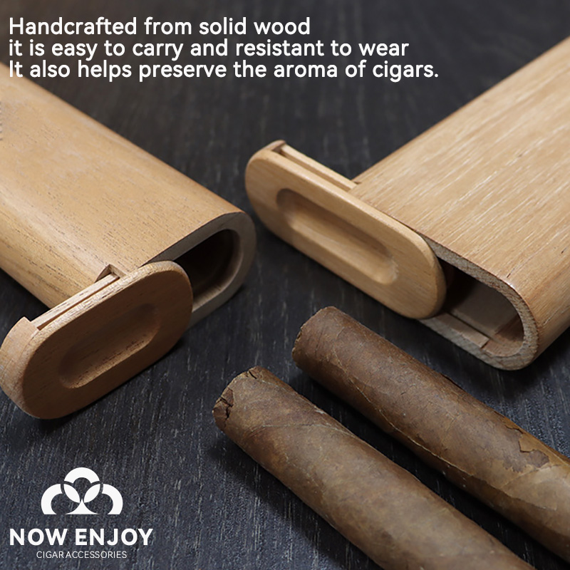 Portable Cigar Case Natural Ce - Travel Accessories Us recensione e prezzo