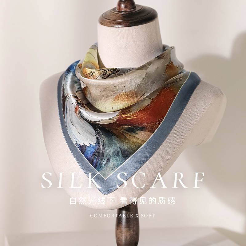 100% Real Silk Scarf Gorgeous  - Travel Accessories Present recensione e prezzo