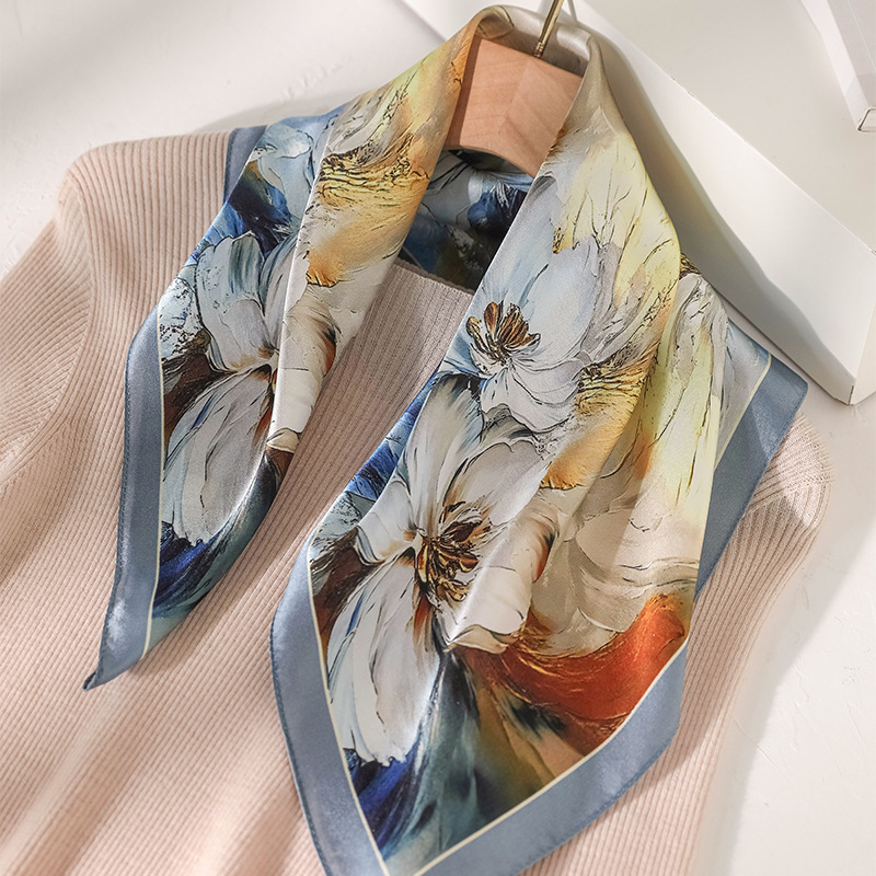 100% Real Silk Scarf Gorgeous  - Travel Accessories Present recensione e prezzo
